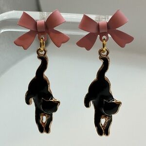 BLACK AND PINK CAT KITTEN BOW EARRINGS HANDMADE NEW